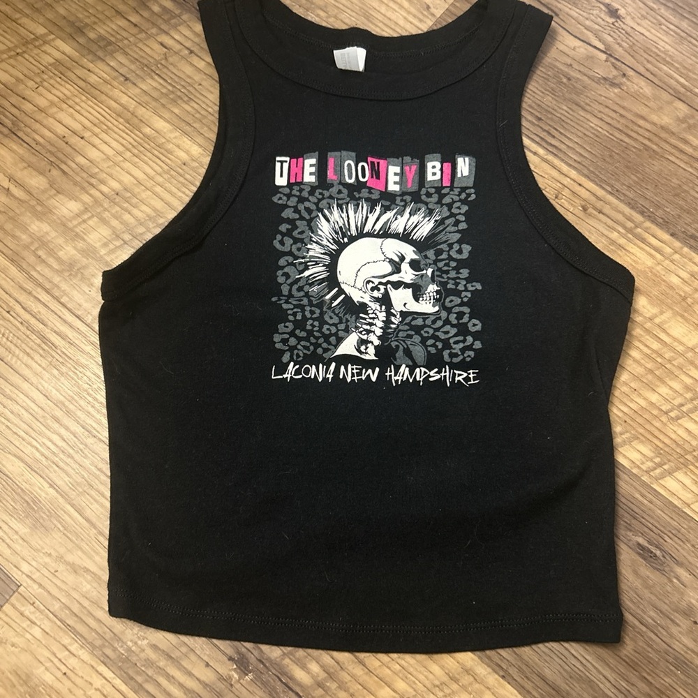 Bella Canvas Black looney bin rock skull 💀 Tank Top